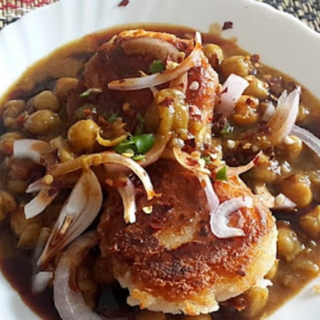 Tikki Cholley.