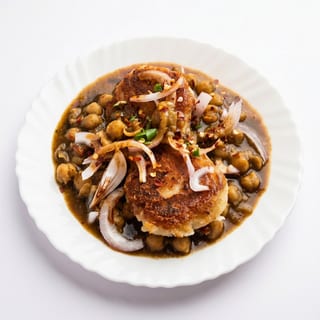 Tikki Cholle