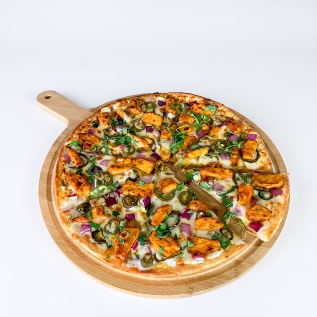 GF Halal Achari Chicken Pizzatwist.