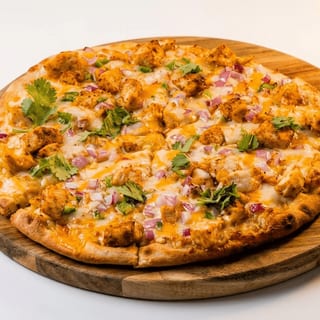 Butter Chicken Naan Pizza