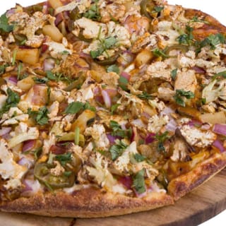 Deep Pan Achari Gobi Pizzatwist