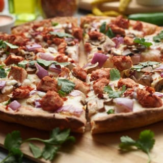 Deep Pan Tandoori Chicken Pizzatwist
