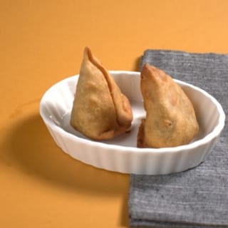 Samosa (12 pcs) NT