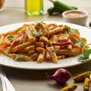 Butter Chicken Pastatwist